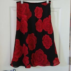 Rose pattern skirt